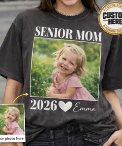 Custom Photo Senior Mom Dad Shirt 2026, Graduation Tee, Personalized Class Of 2026 Picture Shirt, Proud Senior Mom Gift Tee