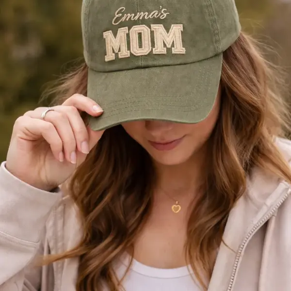 Personalized Mom & Dad Hat Set – Custom Embroidered Parents Caps