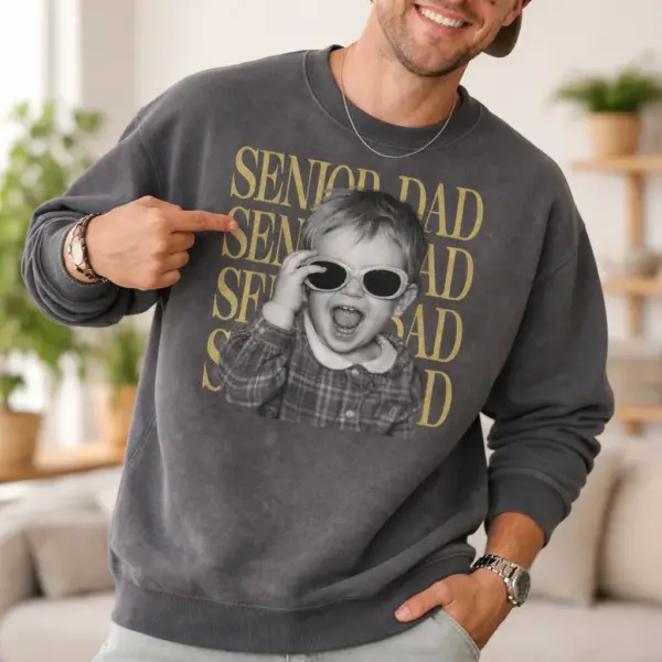 ChatGPT Image 10_02_03 10 thg 4, 2026 Vintage Photo Senior Mom & Dad Shirt – Class of 2026 Tee