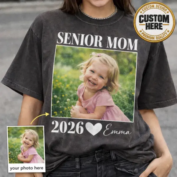 mockup (2) Personalized Senior Mom & Dad 2026 Shirt – Custom Photo Graduation Tee